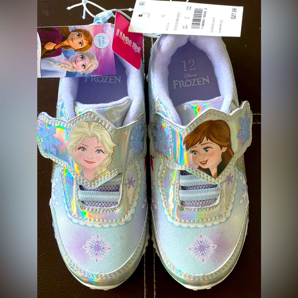 Girls Disney size 12 light-up sneakers - NWT